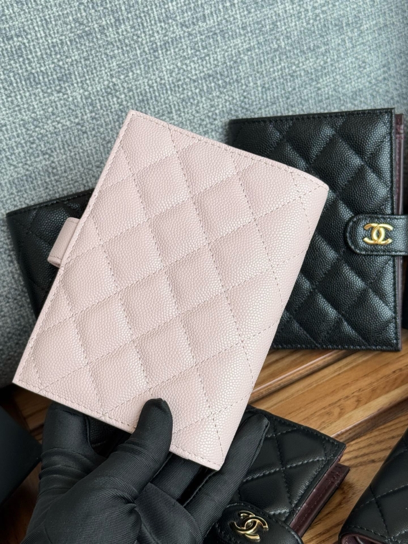 Ch**el wallet purse